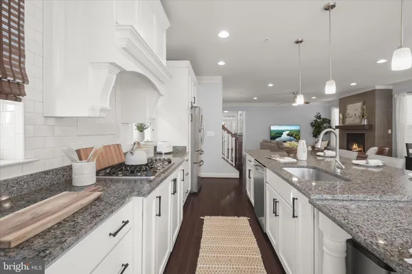 $995,000 | 8820 Gunston Street, Fulton, MD 20759