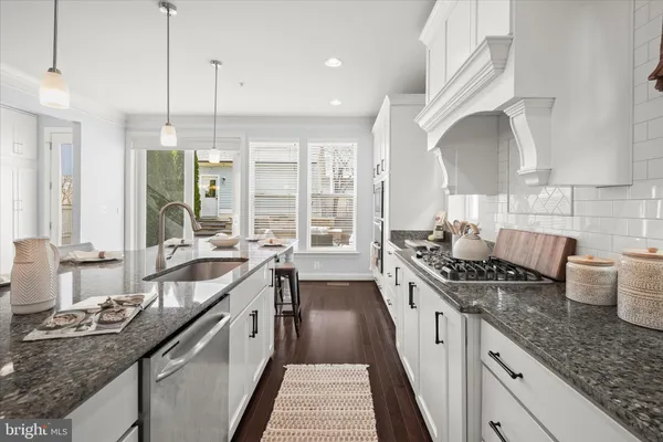 $995,000 | 8820 Gunston Street, Fulton, MD 20759