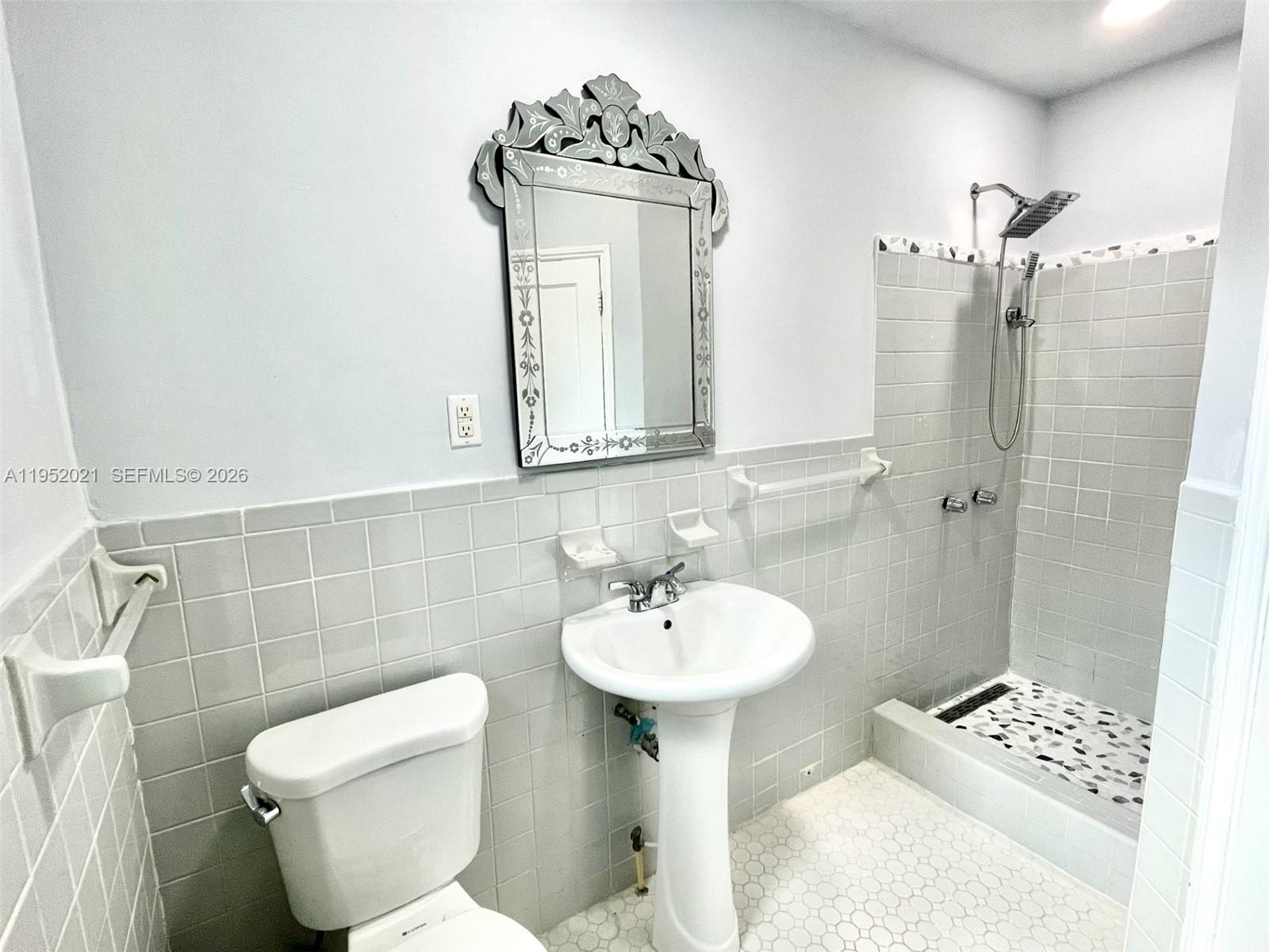 1650 Southwest 21st Street Miami, FL 33145 - Photo 18 of 28