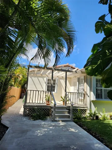 $4,650 | 1650 Southwest 21st Street, Miami, FL 33145