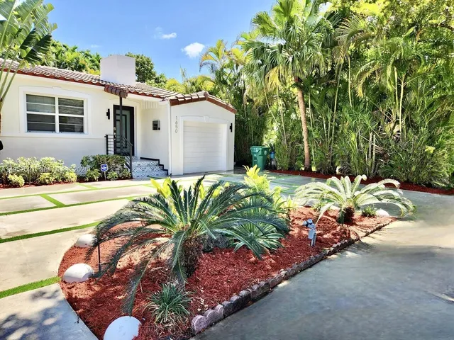 $4,650 | 1650 Southwest 21st Street, Miami, FL 33145