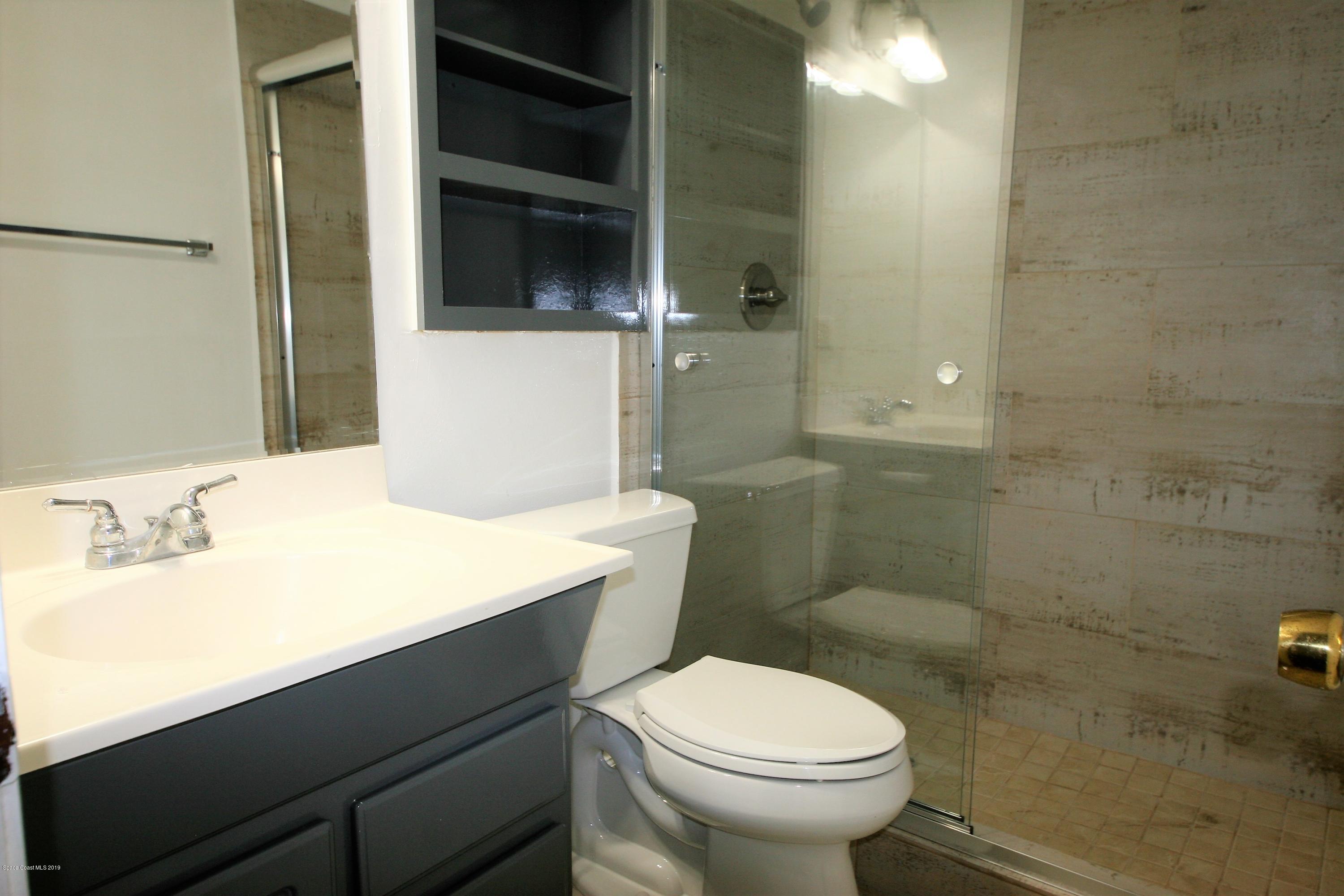 2810 Pembroke Road Melbourne, FL 32935 - Photo 15 of 18 IMG_7052