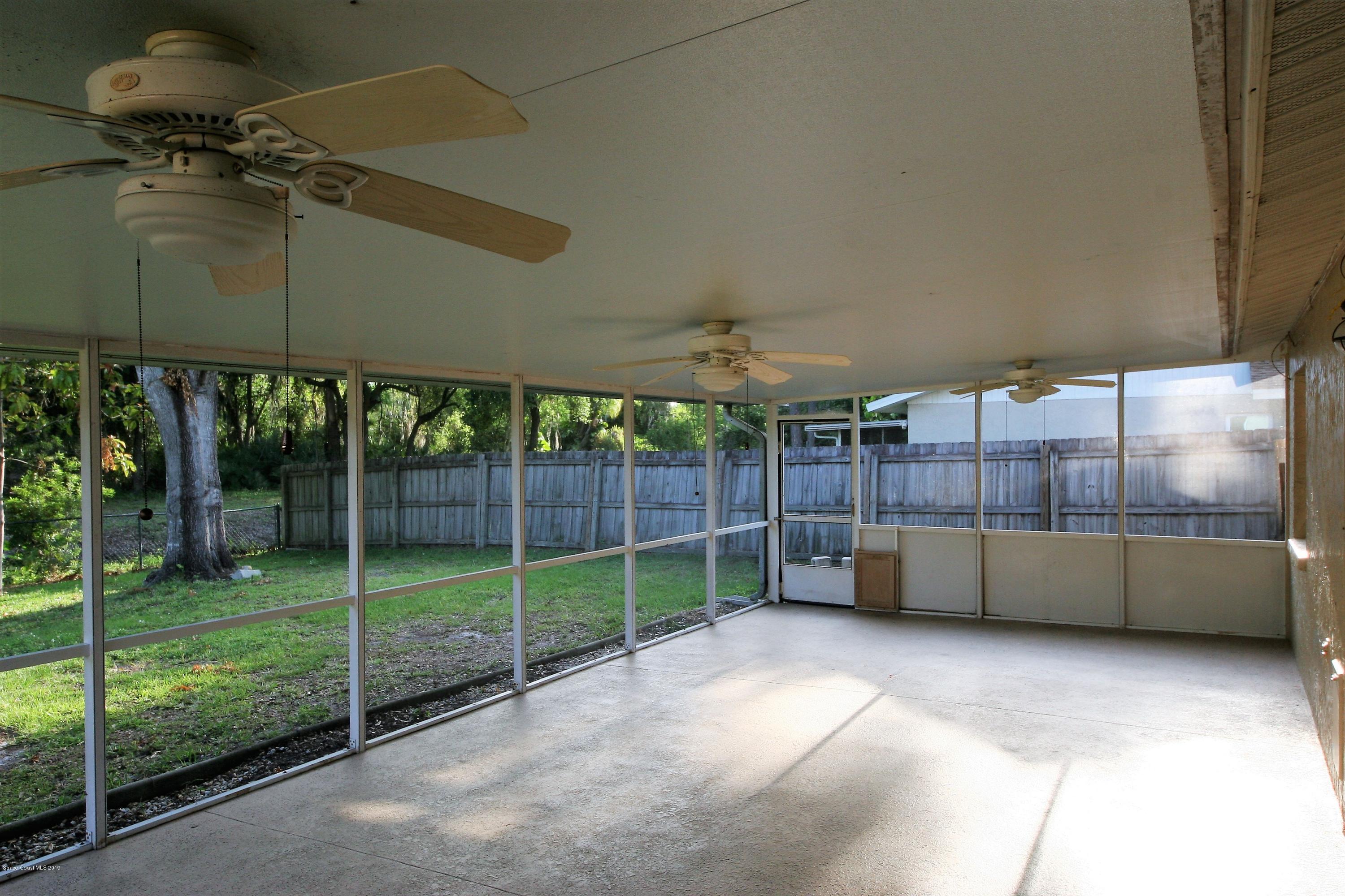 2810 Pembroke Road Melbourne, FL 32935 - Photo 17 of 18 IMG_7054