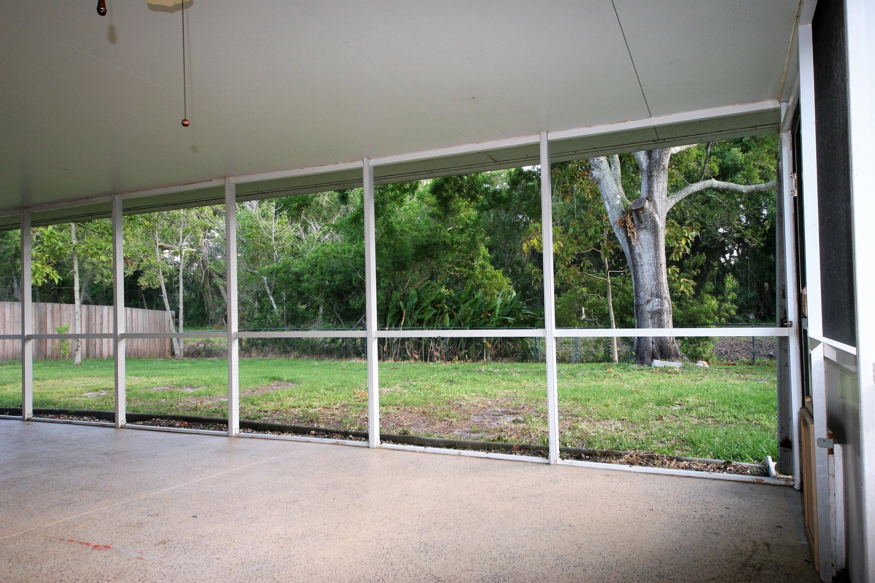 2810 Pembroke Road Melbourne, FL 32935 - Photo 18 of 18 IMG_7058