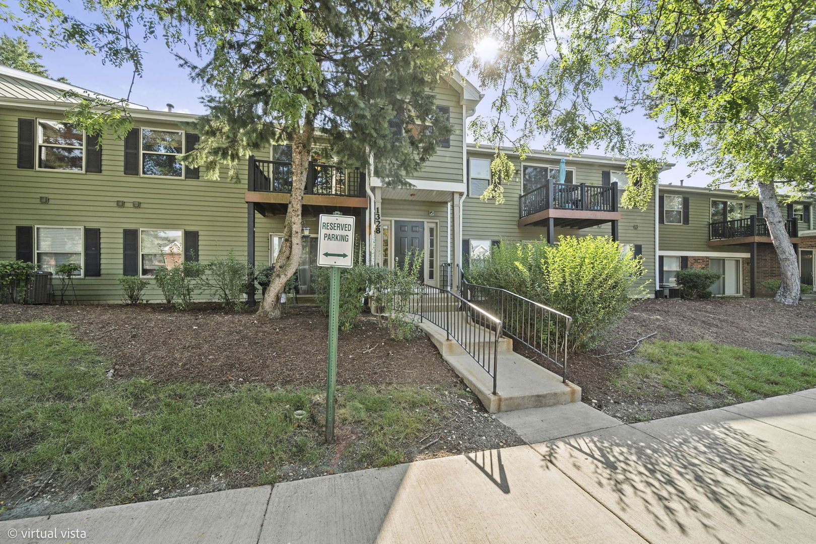 1328 McDowell Road, Unit 103 Naperville, IL 60563 - Photo 1 of 17 Gallery Image 1