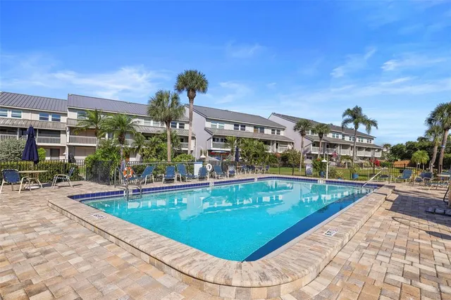 $575,000 | 1355 Pinellas Bayway South, Unit 19, Tierra Verde, FL 33715