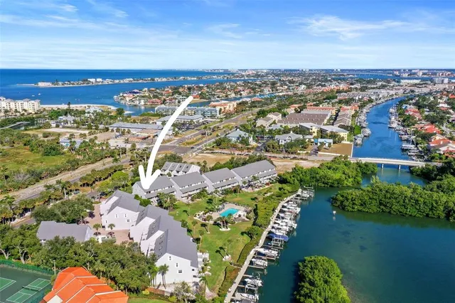 $575,000 | 1355 Pinellas Bayway South, Unit 19, Tierra Verde, FL 33715