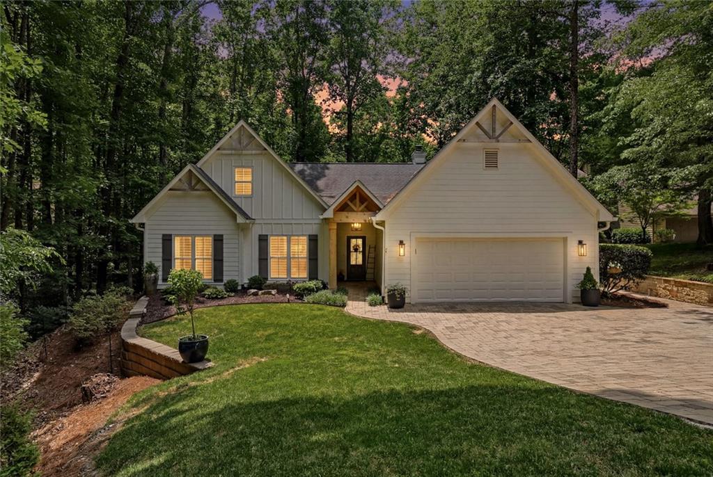 8915 Bayview Court Gainesville, GA 30506 - Photo 5 of 39