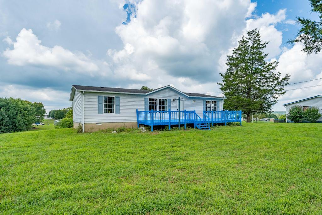 605 Oakland Rd (3 of 33)