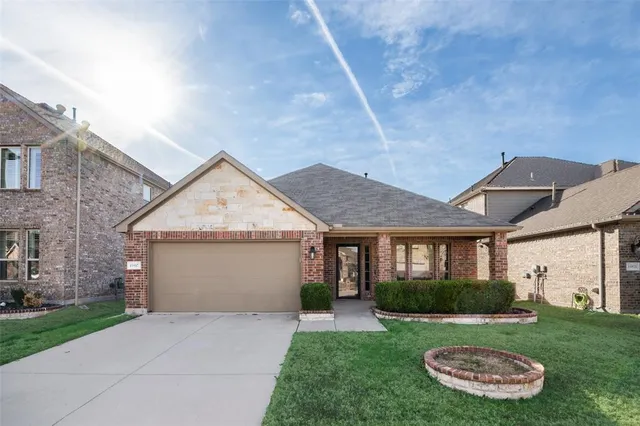 $424,000 | 15917 Langsdale Street, Frisco, TX 75036