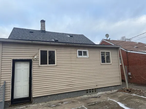 $83,000 | 7560 Prospect Avenue, Warren, MI 48091