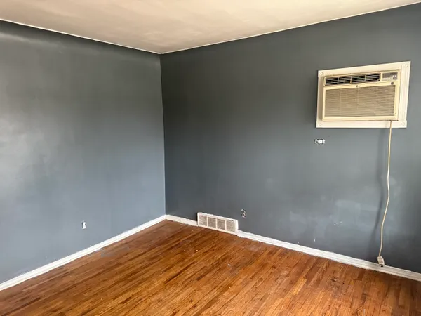 $83,000 | 7560 Prospect Avenue, Warren, MI 48091