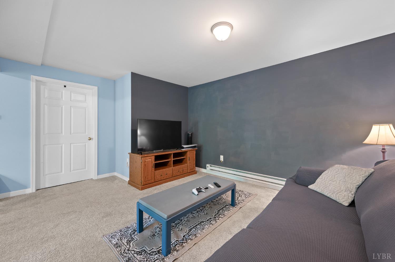 403 Riverside Drive Lynchburg, VA 24503 - Photo 23 of 36
