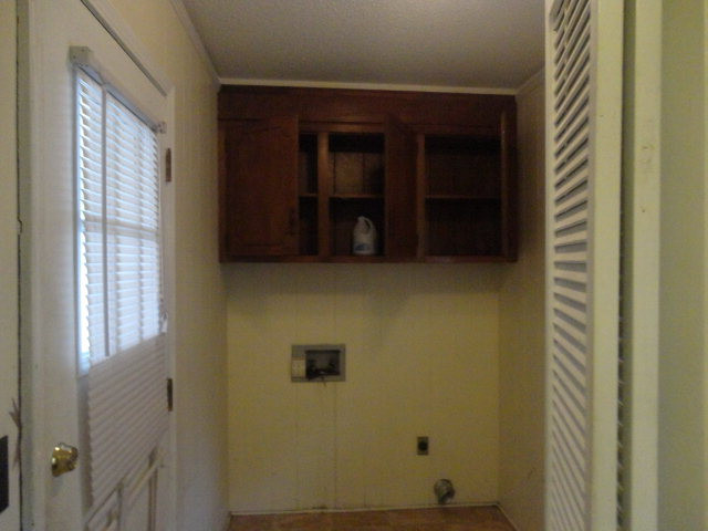 2720 Mccrays Sumter, SC 29154 - Photo 5 of 9