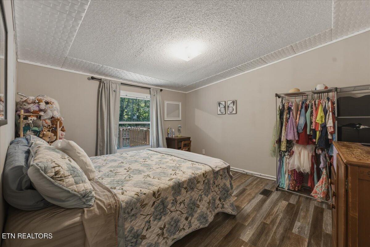 1814 Big Gully Road Maryville, TN 37801 - Photo 26 of 43 26-Bedroom 3