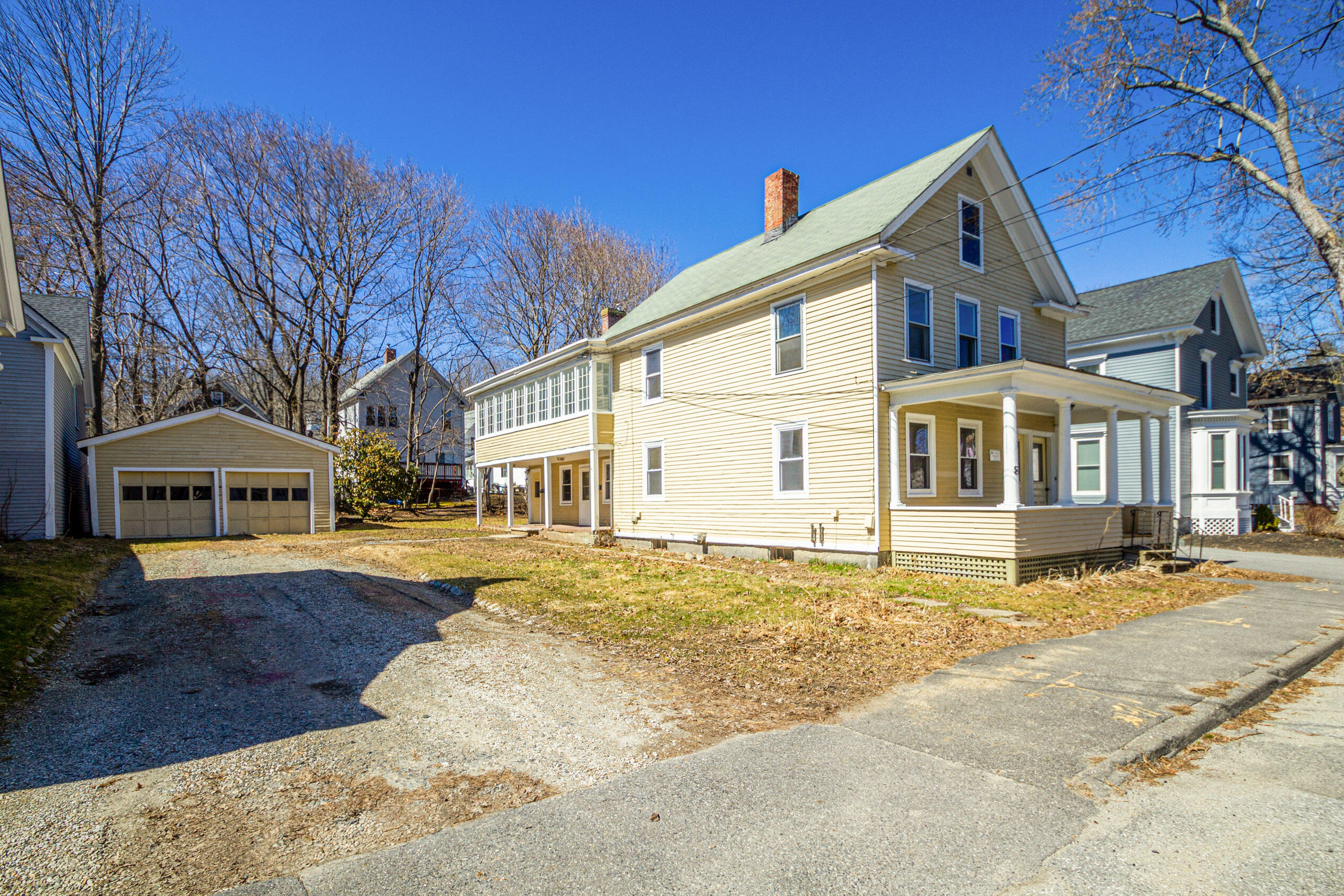 8 Winter Street Augusta, ME 04330 - Photo 2 of 33 IMG_1232
