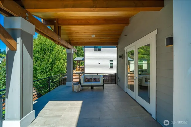 $3,830,000 | 2005 105th Avenue Northeast, Bellevue, WA 98004