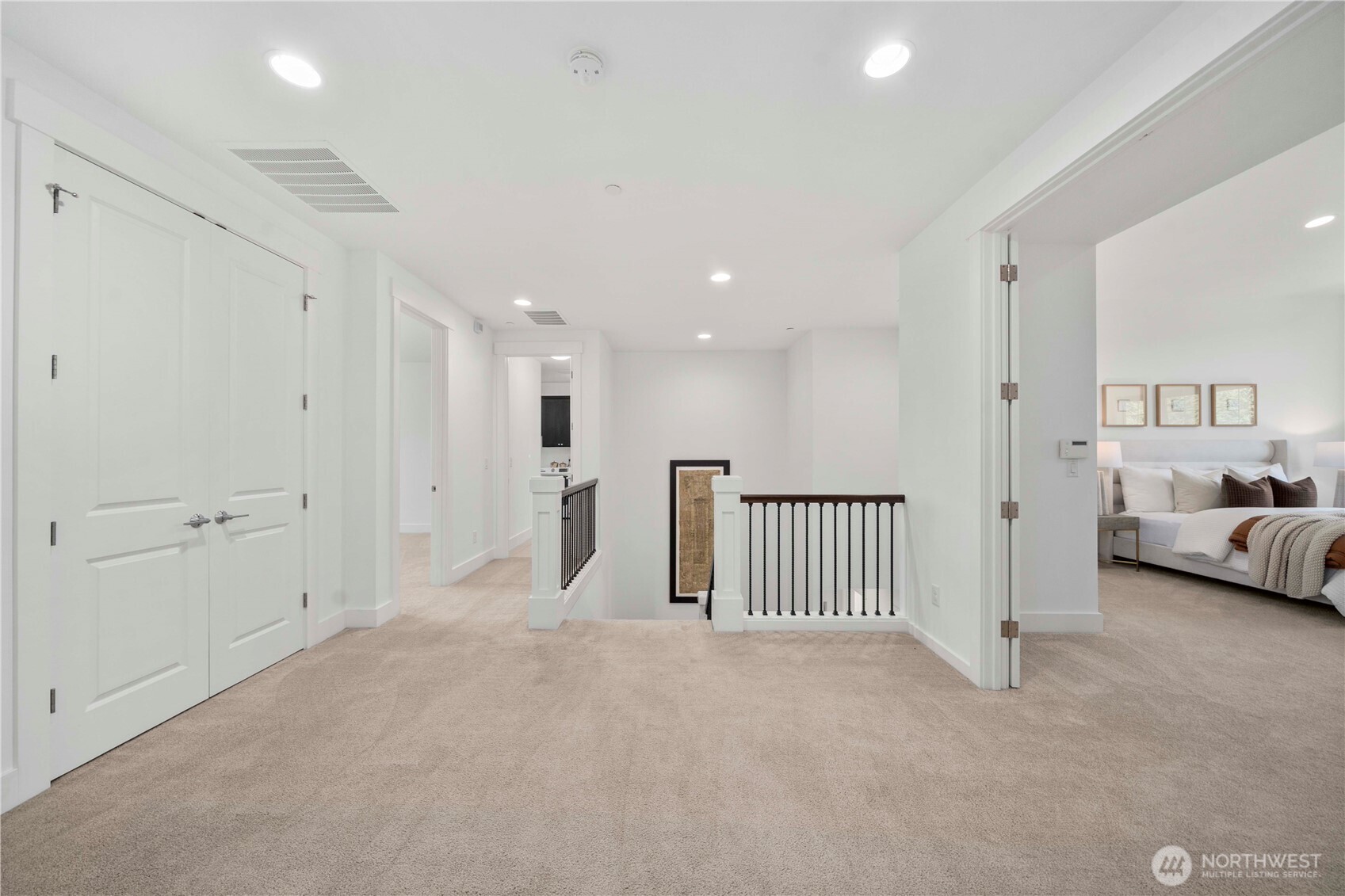 2005 105th Avenue Northeast Bellevue, WA 98004 - Photo 20 of 40