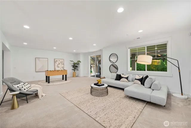 $3,830,000 | 2005 105th Avenue Northeast, Bellevue, WA 98004