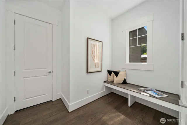 $3,830,000 | 2005 105th Avenue Northeast, Bellevue, WA 98004