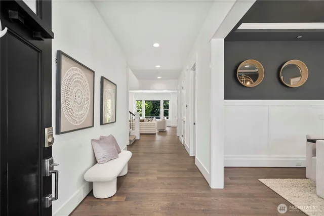 $3,830,000 | 2005 105th Avenue Northeast, Bellevue, WA 98004