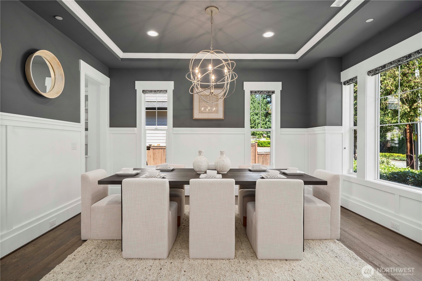 2005 105th Avenue Northeast Bellevue, WA 98004 - Photo 5 of 40