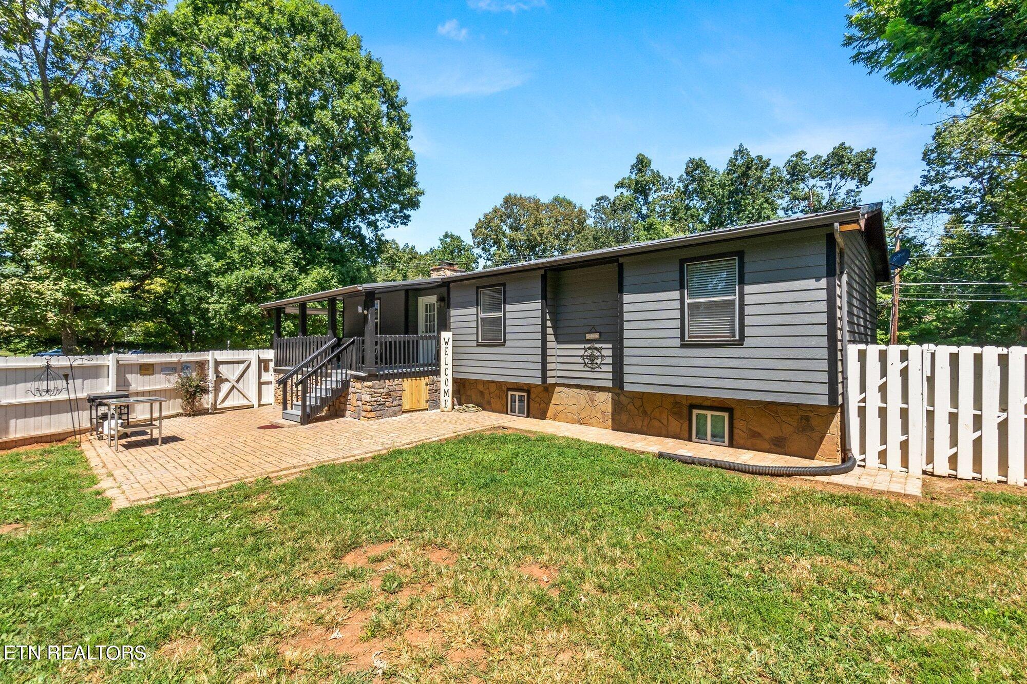1135 Carding Machine Road Loudon, TN 37774 - Photo 4 of 27 1135-Carding-Machine-Rd-Loudon-TN-25