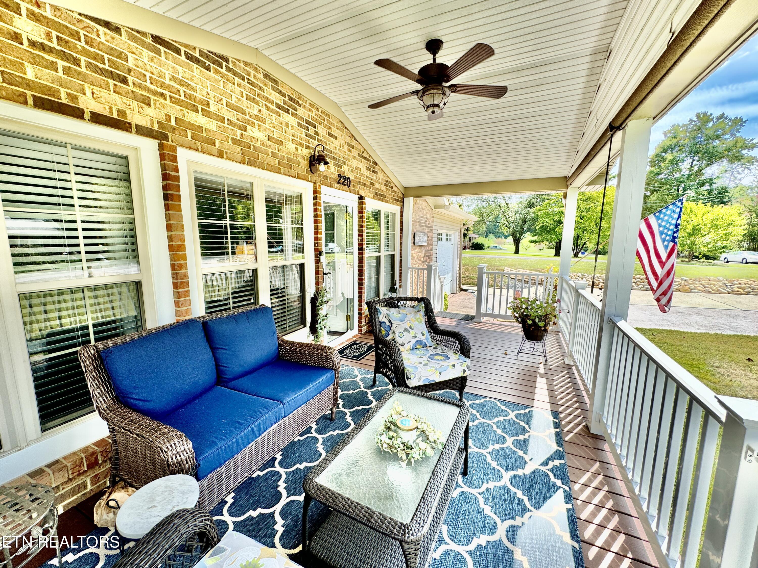 220 Pat Rd