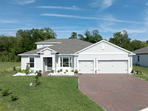 $899,000 | 5897 Sierra Crown Street, Mount Dora, FL 32757
