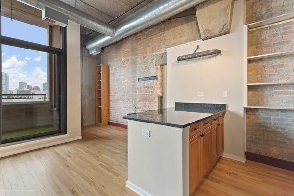 $340,000 | 900 North Kingsbury Street, Unit 780, Chicago, IL 60610