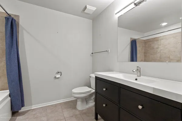 $340,000 | 900 North Kingsbury Street, Unit 780, Chicago, IL 60610