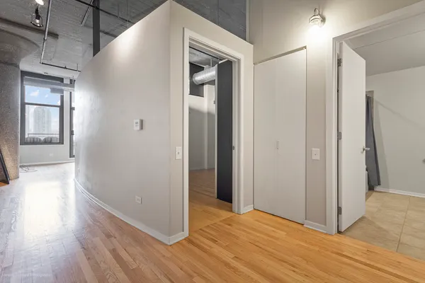 $340,000 | 900 North Kingsbury Street, Unit 780, Chicago, IL 60610