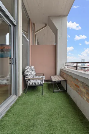 $340,000 | 900 North Kingsbury Street, Unit 780, Chicago, IL 60610