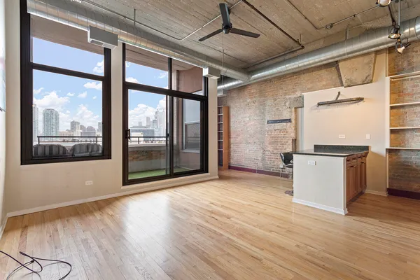 $340,000 | 900 North Kingsbury Street, Unit 780, Chicago, IL 60610
