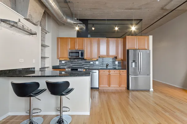 $340,000 | 900 North Kingsbury Street, Unit 780, Chicago, IL 60610