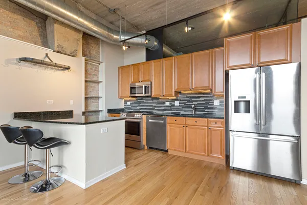 $340,000 | 900 North Kingsbury Street, Unit 780, Chicago, IL 60610