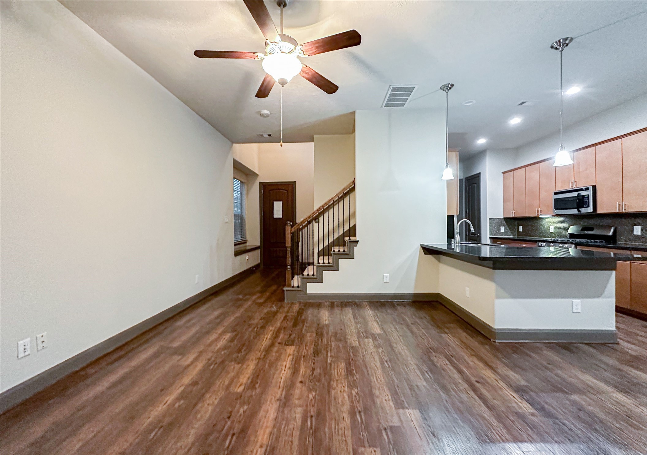 95 Aventura Place Spring, TX 77389 - Photo 7 of 37