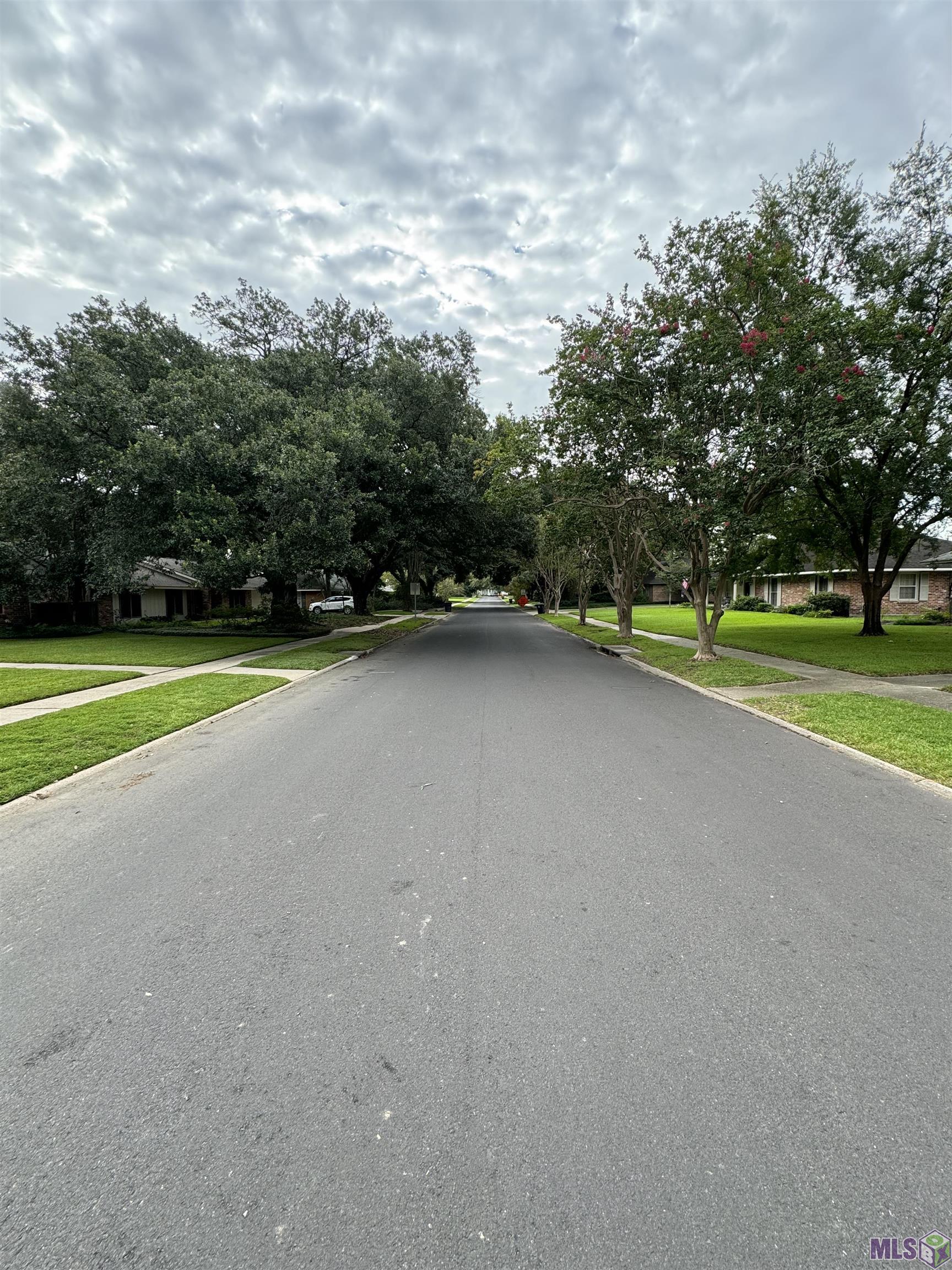 4844 Sweetbriar Street Baton Rouge, LA 70808 - Photo 18 of 18 Gallery Image 18