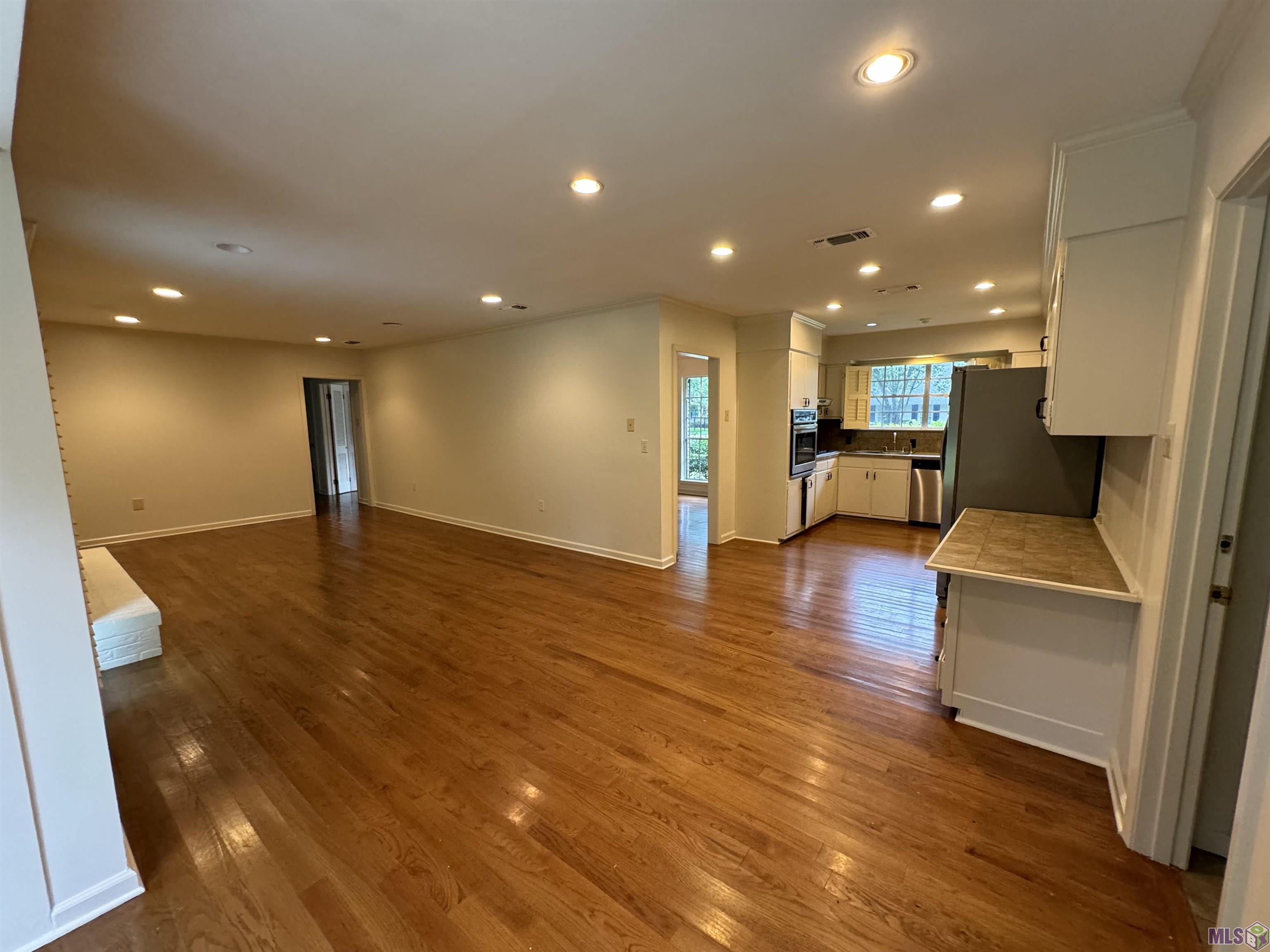 4844 Sweetbriar Street Baton Rouge, LA 70808 - Photo 5 of 18 Gallery Image 5