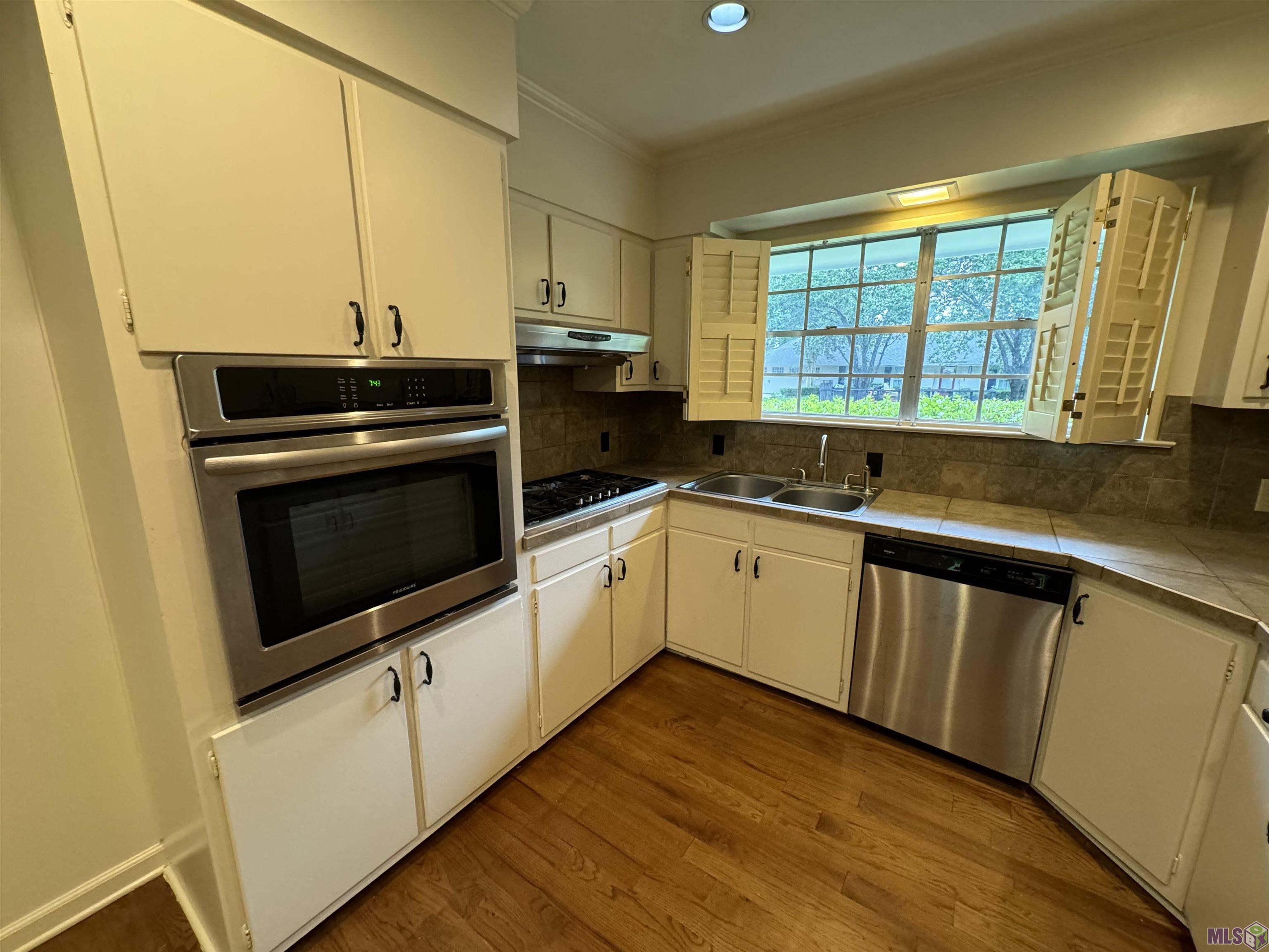 4844 Sweetbriar Street Baton Rouge, LA 70808 - Photo 7 of 18 Gallery Image 7