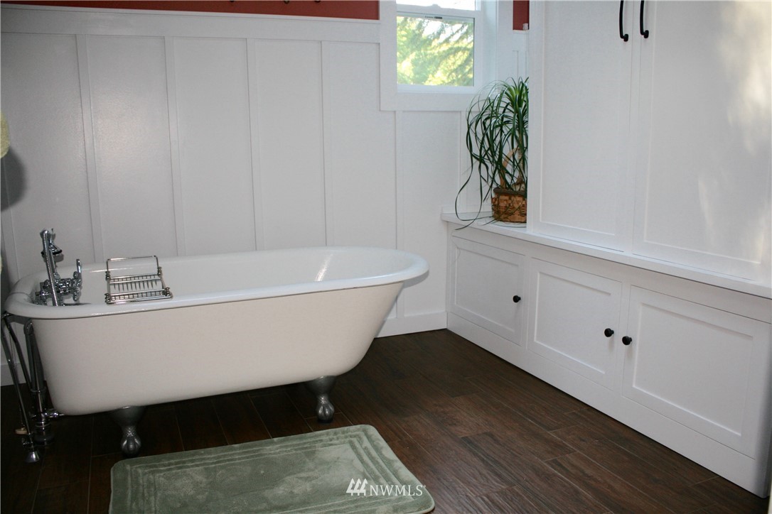 3800 Tracyton Beach Road Northwest Tracyton, WA 98310 - Photo 17 of 25 Gallery Image 17