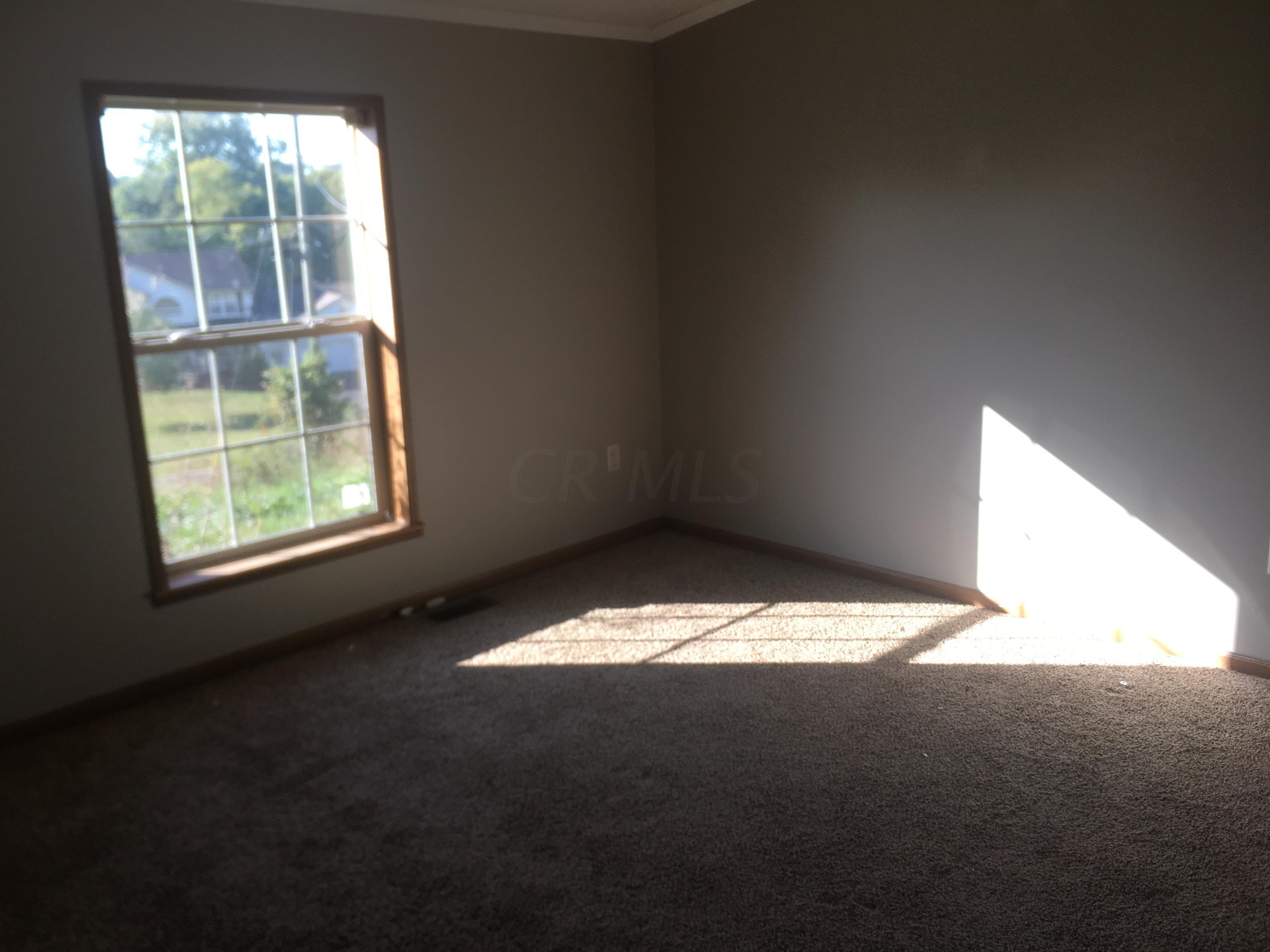 705 Beaver Run Road Southeast Hebron, OH 43025 - Photo 7 of 12