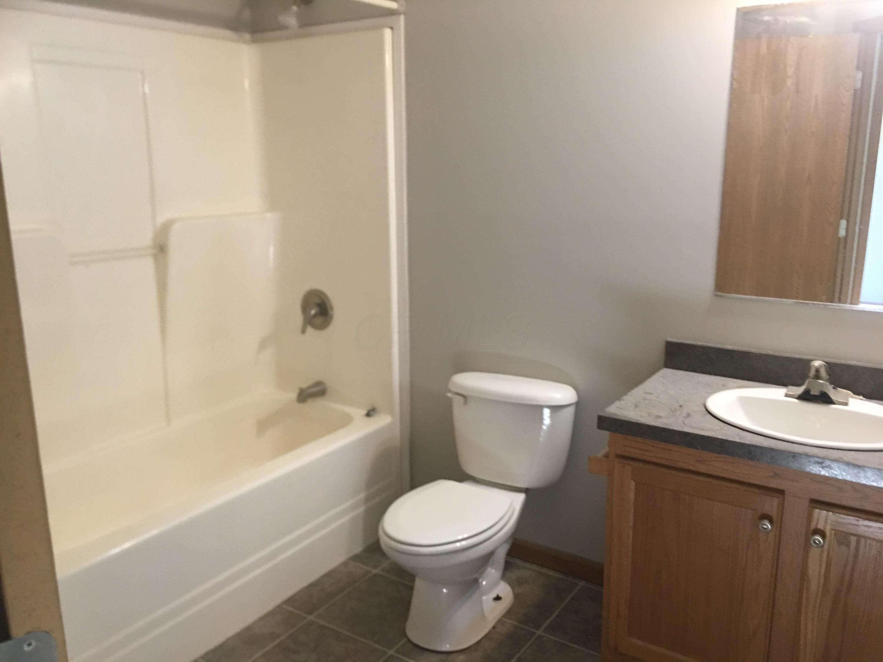 705 Beaver Run Road Southeast Hebron, OH 43025 - Photo 8 of 12