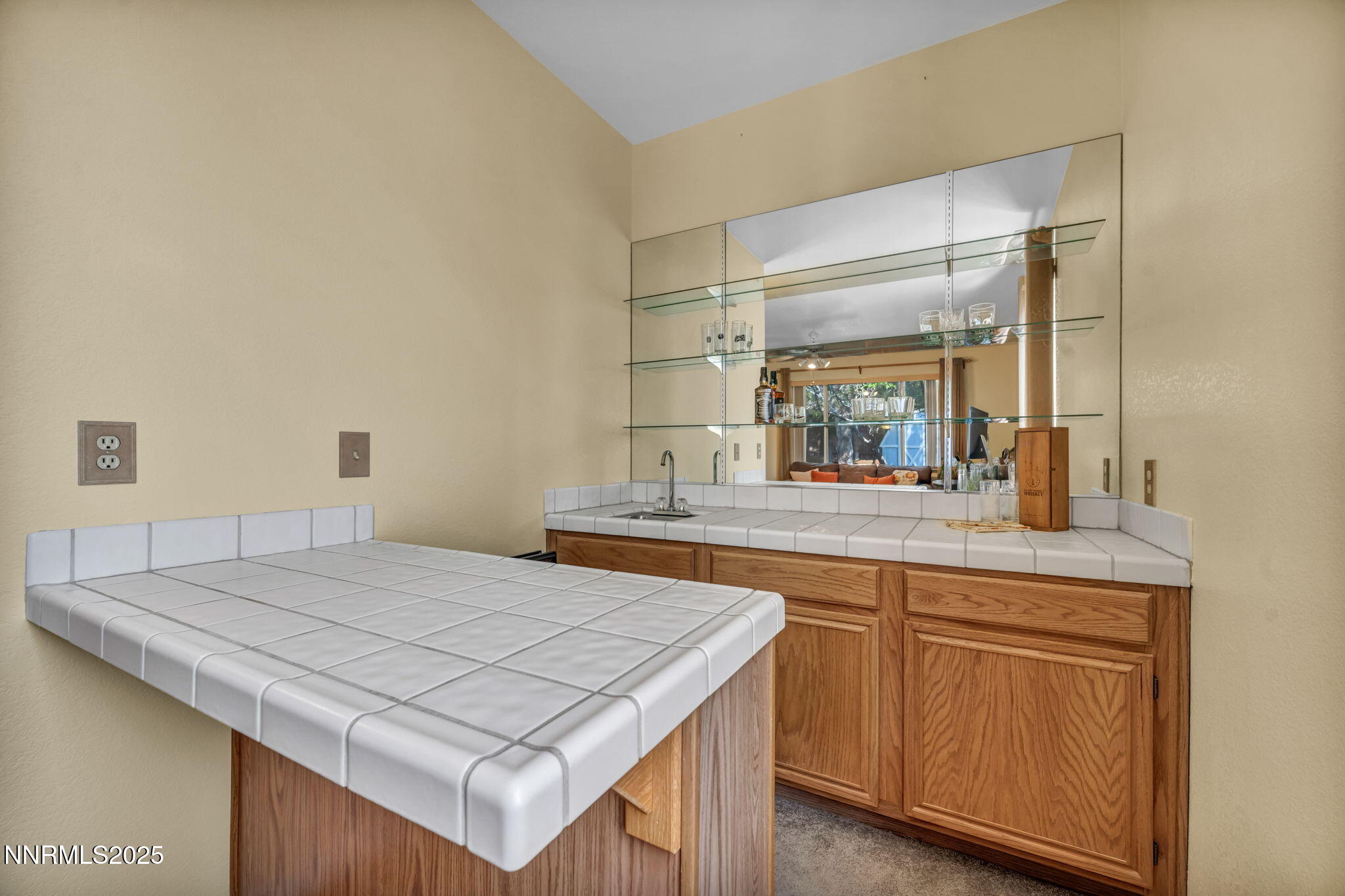3981 Regal Drive Reno, NV 89503 - Photo 17 of 73 38-web-or-mls-3981-regal-dr
