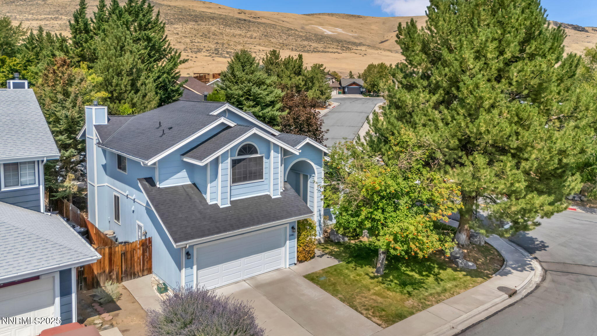3981 Regal Drive Reno, NV 89503 - Photo 2 of 73 22-web-or-mls-3981-regal-dr