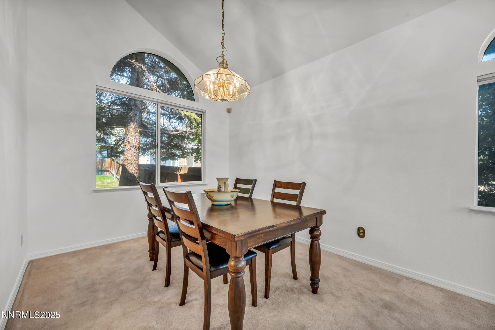 3981 Regal Drive Reno, NV 89503 - Photo 31 of 73 44-web-or-mls-3981-regal-dr