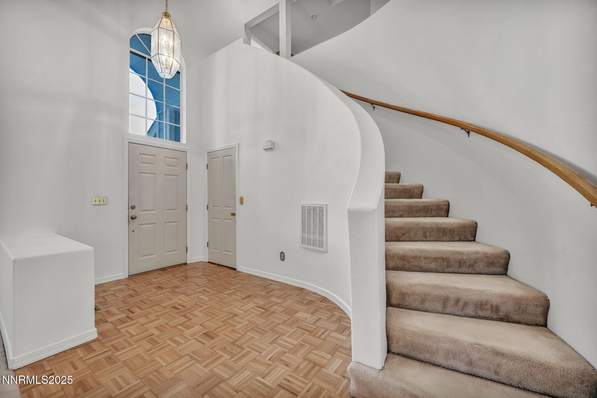 3981 Regal Drive Reno, NV 89503 - Photo 7 of 73 59-web-or-mls-3981-regal-dr