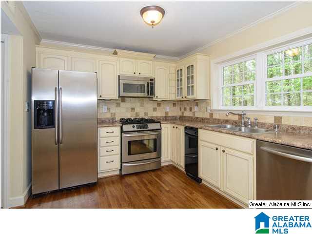 4332 Wilderness Road, Unit W Birmingham, AL 35213 - Photo 6 of 32