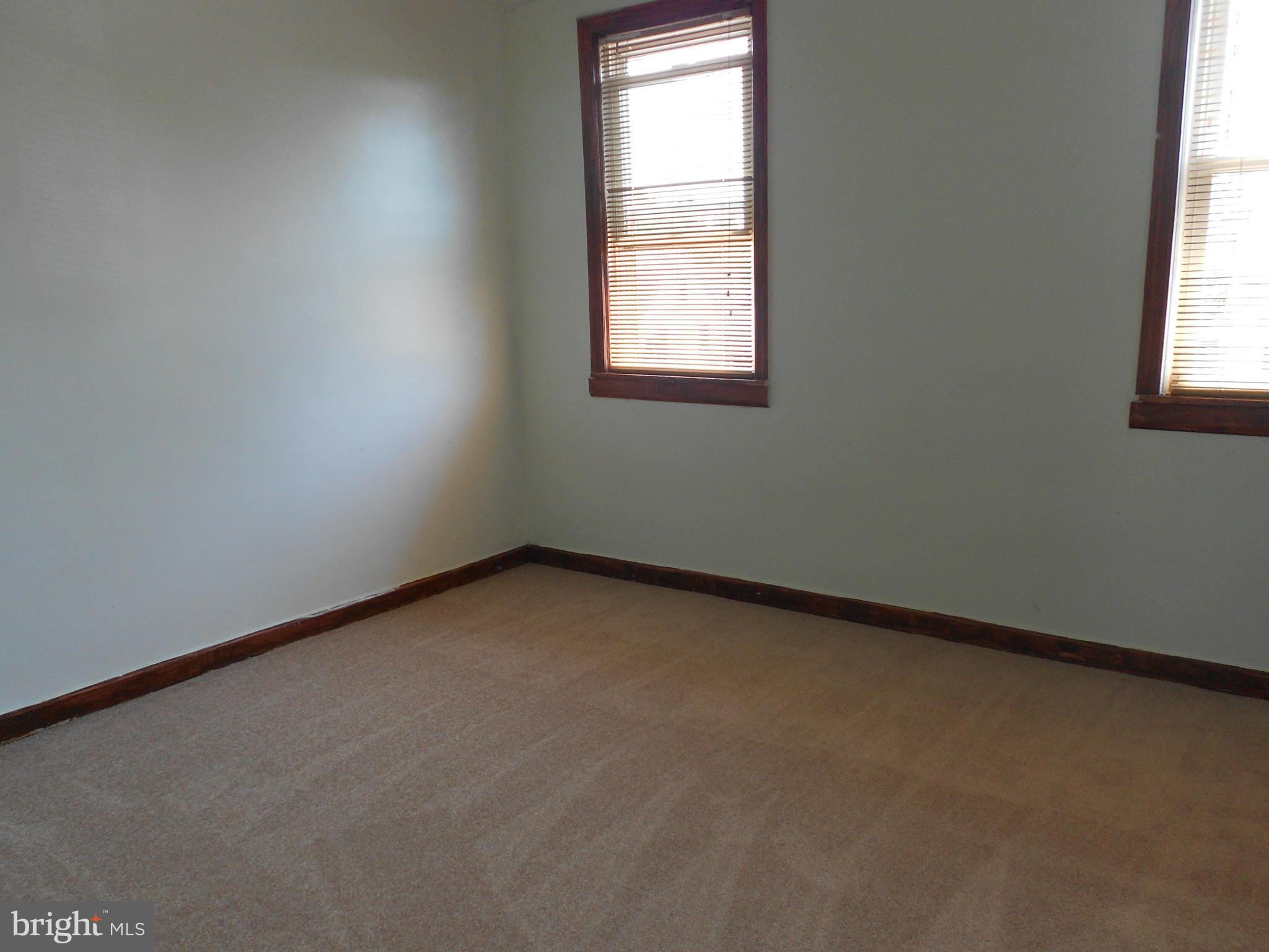 7816 New Battle Grove Road Baltimore, MD 21222 - Photo 15 of 29 Bedroom