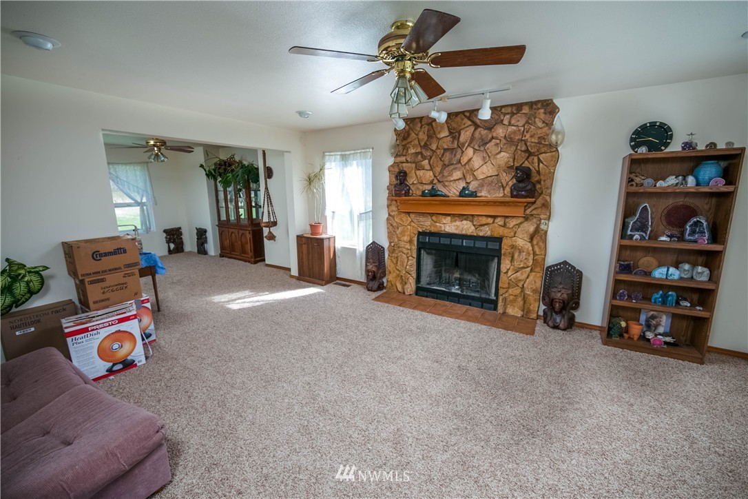 7976 Kickerville Road Blaine, WA 98230 - Photo 9 of 17